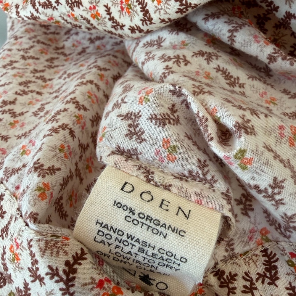 Doen Long Sleeve Dress in Cream Floral - Picture 7 of 8